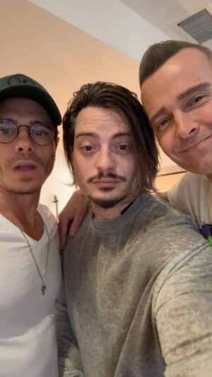 Matthew Lawrence Instagram - Not that old! #age #reality #check #youngest #bro #family 🤣