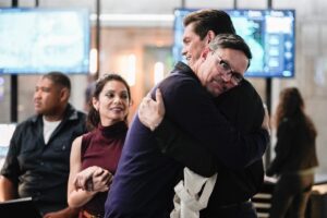 Matthew Lillard Instagram - ALERT!  I AM IN YOUR TV BOX TONIGHT!
Had more fun than you can imagine.  Hoping #theWOLF finds his way back someday!  Mad love to the entire cast and crew… thank you for having me. @stevehowey @gingerthejester @erica.herndz @mikeogorman @omarbensonmiller @mattnixtv @trueliescbs @cbstv @paramountplus #friendsHUG #theHappyassassin