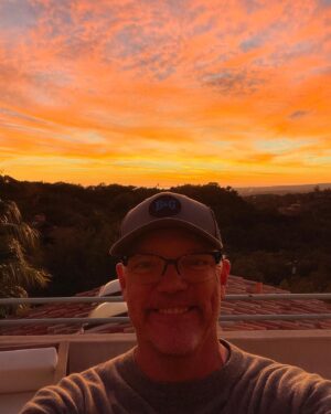 Matthew Lillard Instagram - Beadle & Grimm’s quarterly offsite. Puttin’ in the work for 2023 — Can’t wait to do more/get better. @beadleandgrimms