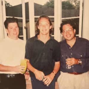 Matthew Lillard Instagram - Best friend took his own life a year ago yesterday. He was my world in High School, a light in my career and the best man at my wedding. I’m turned on right now with telling people I love them. Find help if you need it. I love you. #RobDee
