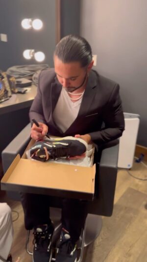Matthew Massie Instagram - Thanks to the success of our @reebok Pump Omni II’s, your EVPs are giving away a signed pair customized to YOUR preference ✍🏻 Head over to our official @tiktok account for a chance to win!