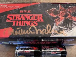 Matthew Modine Instagram - Head on over to Twitter/X and repost my pinned tweet/post by Monday, November 27, for a chance to win this signed #StrangerThings Demogorgon Hunting Flashlight from @energizer. On the handle it reads, "This light belongs to Martin Brenner" with his signature. Good luck! #ModineMonday

Available to purchase on @netflix.shop