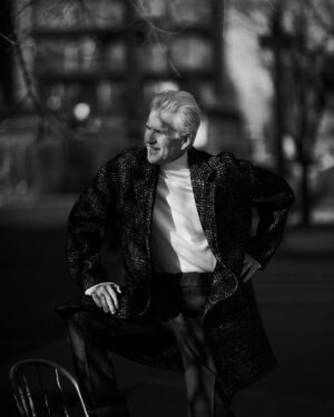 Matthew Modine Instagram - If you got it, Flaunt it. 

Thanks FLAUNT & Bottega Veneta

Credits:
@FlauntMagazine
Photographed by @JasonHetheringtonStudio
Styled by @JohnTanStyling wearing #BottegaVeneta
Grooming: @Asia_Geiger
Location: @BlancStudiosNY
#FlauntMagazine #UnderTheSilverMoon