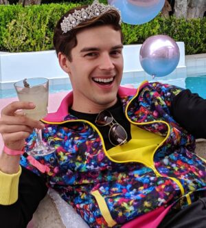 Matthew Patrick Instagram - Yas Queen! There aren't many parties you go to where they pass out crowns and pretty drinks to the guys, but I see a lot of potential in this... Happy Pride month 🏳️‍🌈 and thanks for making me feel so pretty, @hbo.

#bll2 #pridemonth #party