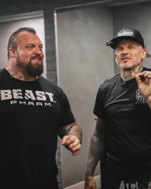 Matthew Pritchard Instagram - Leg day with @eddiehallwsm is now live on my YouTube channel. What a treat it was to be put through a leg workout by Eddie and to drive to the gym in his tank. Link in my stories. Enjoy

Sanchez edit incoming next week 👊🏽

#EddieHall #LegDay #TheBeast
