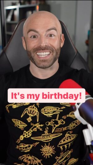 Matthew Santoro Instagram - It's my birthday! Just wanted to say a few things to you guys ☺️❤️ #birthday #birthdayboy