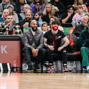 Matthew Santoro Instagram - Photo dump from a big night 👀 #courtside 📸: @nelcam