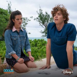 Matthew Sato Instagram - Big episode tomorrow ❤️ stream the season finale of @doogiekamealohamd on @disneyplus also, the last pic wins