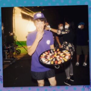 Matthew Underwood Instagram - Who’s diggin’ these #SushiRox shorts? Too short or Not short enough?

On set of the #FollowMeZoey101 music video with a platter full of fake sushi.🍱 It was so much fun!

Get the new #Zoey101 theme song at the link in my bio! 🎉