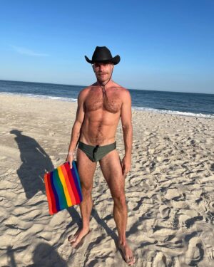 Matthew Wilkas Instagram - Summer of luv