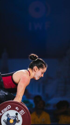 Maude Charron Instagram - Once again, BEAST MAUDE 😎

A 130 KG Clean and Jerk on her 3rd attempt at the World Cup to seal a 2 KG PR Total for @m_charron28, and coming home with hardware! 🥉🥉

#powerandgraceperformance #makelifts #weightlifting #competition #athlete #family