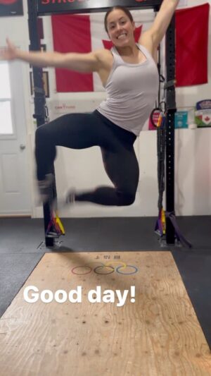 Maude Charron Instagram - June 23rd is #olympicday and #letsmove campaign! Which means that it’s time to move! 🏋️‍♀️🤸‍♂️