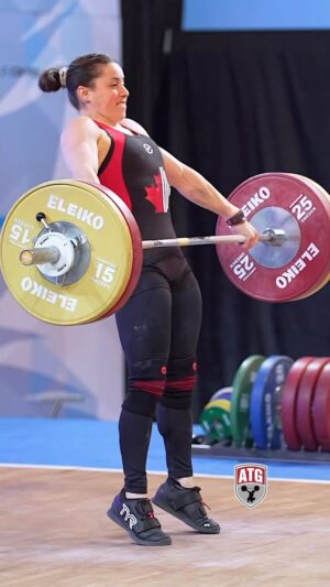 Maude Charron Instagram - @m_charron28 (59kg 🇨🇦) 101kg / 222lb snatch gold 🥇!
#snatch #weightlifting