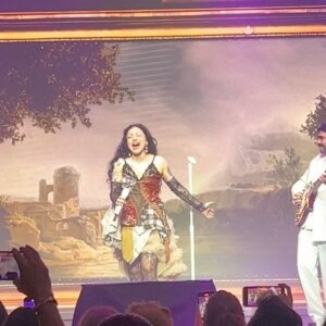 Maura Rivera Instagram - Después de tantos años sin vernos el cariño y la admiración sigue intacta @monlaferte eres realmente extraordinaria !!!!
Gracias por la invitación amiguita la disfruté a concho ❣️