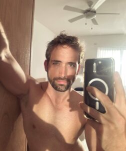 Actor Mauricio Hénao HD Instagram Photos and Wallpapers June 2024