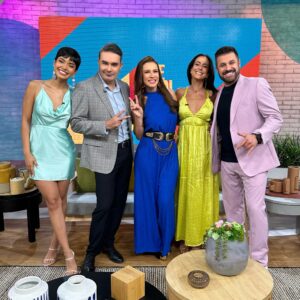 Mauricio Islas Instagram - ¡Ven a pasar un lunes espectacular con nosotros en #SaleElSol! ☀️💃🏻🕺🏻🤩 ¿Ya nos estás viendo? 😉 ¡Ponle al 3.1 de @imagentvmex! 📲📺 #EsteLunesDecreto