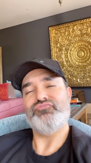 Mauricio Islas Instagram - Así de preocupado estoy 🤣🤣🤣 #fun #funny #family #love #video
