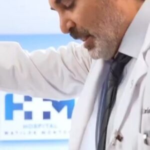 Mauricio Islas Instagram - Mañana conocerás al Dr Carlos Resendiz porque empieza esta gran serie DRA LUCIA 7:30 por @aztecauno una historia que te hará sentir en cada capituló, no te la puedes perder @adrianortegae @el_garza80 @miriambarriosn