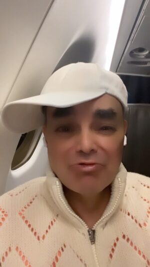 Mauricio Islas Instagram - Así el Niño Mau por no ganar los dolarucos que daban en #topchefvip 🤣🤣🤣 @telemundo @telemundorealities #fun #funny #video #family
