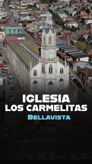 Mauricio Jürgensen Instagram - ✨Infraestructura y comunidad🙏 Junto a @mauriciojurgensenr recorremos esta hermosa iglesia, cuyos orígenes provienen de 1896 en una pequeña capilla cercana 😧💒

¿La conoces por dentro?¿conoces su historia? Aquí te la contamos 📱#Joyas
