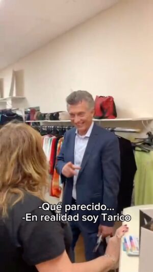 Mauricio Macri Instagram - Volanteando en Posadas. Gracias por recibirme con tanto cariño