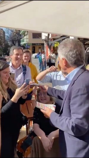 Mauricio Macri Instagram - Volanteando