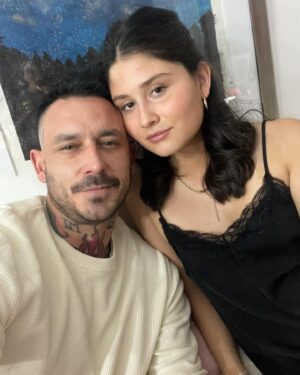 Mauricio Pinilla Instagram - 🫠 @agustinapinillag deja de crecer baby te amo ❤️