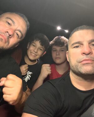 Maurício Rua Instagram - Batalha de rima com meus sobrinhos.
😂😂😂