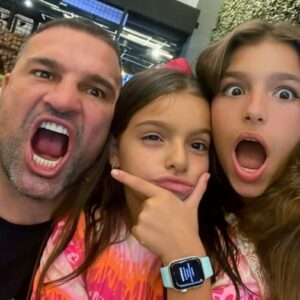 Maurício Rua Instagram - Meus amores 🙏🙏🙏❤️❤️❤️
