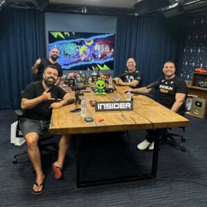 Maurício Rua Instagram - Muito feliz em ter participado de um dos maiores podcast do Brasil, ainda mais do lado do nosso eterno campeão e uma pessoa que eu sempre me espelhei muito. 
Obrigado @flowpdc @wandfc @igor.3k