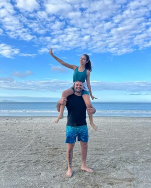 Maurício Rua Instagram - Não importa a idade que você complete. Você será para
sempre a minha princesinha.
Parabéns meu amor. 
Te amo ❤️❤️❤️