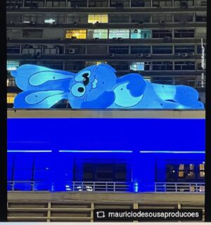 Mauricio de Sousa Instagram - Sansão gigante no alto do conjunto Nacional até 6 de junho. Vem ver…