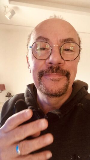 Maurizio Casagrande Instagram - X è la vera incognita. 🤣🤣🤣
