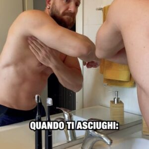 Maurizio Merluzzo Instagram - Lo sappiamo tutti che noi uomini usiamo un solo asciugamani per TUTTO! Tranne...

E voi?

#comedy #barba