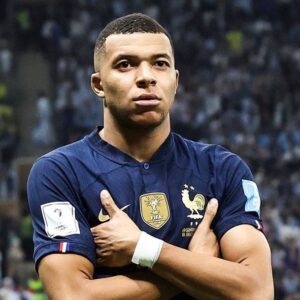 Mauro Castillo Instagram - Felicitaciones al equipo Argentino y a mis amig@s fanátic@s por su campeonato, abrazo al equipo francés. Qué buen juego nos dieron.