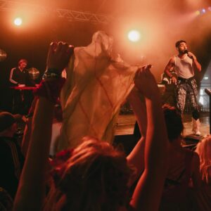 Mawaan Rizwan Instagram - Some snaps from the Glasto show 🐦‍🔥🤘🏽
.
.
📸 @Raphph (1,4,14,16)
📸 @indiabharadwaj (2,3,5,9,10,11,12,13,15)
📸 @salv_fitz (6,7,17)
👘 @returning_imvu