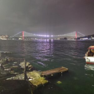 Max Bendo Instagram - Istanbul by night