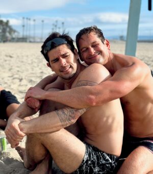 Max Emerson Instagram - We’re a perfect fit. I’m wet and cold, he’s warm and dry! 

(Initially posted to subscribers but I felt like it deserved to be on main)
