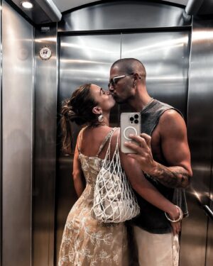 Max George Instagram - Just the lift I need 🖤