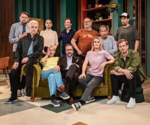 Max Giermann Instagram - Die vierte Staffel. Im April bei @primevideode #LOLDE #LastOneLaughing