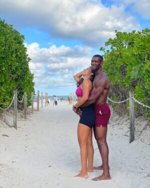 Max Philisaire Instagram - HAPPY 1 YEAR ANNIVERSARY to my Wife! @jenniferphilisaire 🥹😘

To my Queen, my best friend and the Mother of my child.  I love you and I love us.  May the Most High continue to bless our union.

Relationships are not all glitz and Instagram.  You will be challenged more than you ever have before but it’s for the best.

With great blessings, comes great responsibility and challenges.  I decided to share less personal posts online for more privacy reasons but I want the world to know how happy I am to be your husband 😀

God Bless my Wife, my daughter, my family and yours.