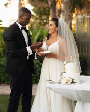 Max Philisaire Instagram - Mr. and Mrs. Philisaire 🔒 ❤️ 

I found my best friend in Christ.

God Bless my Wife and our Family. 🦁🦁🦁

📸: @camaphotos   @suhh_spense
