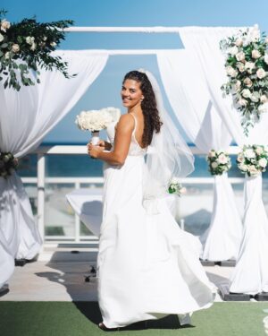 Max Philisaire Instagram - Mr. and Mrs. Philisaire 🔒 ❤️ 

I found my best friend in Christ.

God Bless my Wife and our Family. 🦁🦁🦁

📸: @camaphotos   @suhh_spense