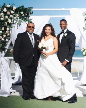 Max Philisaire Instagram - Mr. and Mrs. Philisaire 🔒 ❤️ 

I found my best friend in Christ.

God Bless my Wife and our Family. 🦁🦁🦁

📸: @camaphotos   @suhh_spense