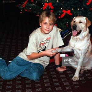 Max Riemelt Instagram - This photo is 21 years old. Every Christmas it reminds me anew how fast time passes and how grateful we should be for what we were able to experience over the last twelve months.

Have a merry and peaceful Christmas