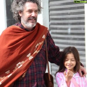 Maxi Ghione Instagram - @cansadodeserfeliz11  últimos 3 días de rodaje. Feliz con este equipo del carazo....
Parte del equipo en las fotos....

@mauriciomontesm 
@corzoandrea 
@elenastello 

.
#ficcion #series #cansadodeserfeliz