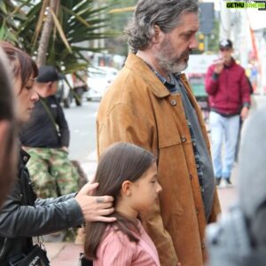 Maxi Ghione Instagram - @cansadodeserfeliz11  últimos 3 días de rodaje. Feliz con este equipo del carazo....
Parte del equipo en las fotos....

@mauriciomontesm 
@corzoandrea 
@elenastello 

.
#ficcion #series #cansadodeserfeliz