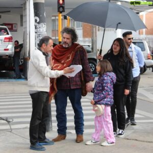Maxi Ghione Instagram - @cansadodeserfeliz11  últimos 3 días de rodaje. Feliz con este equipo del carazo....
Parte del equipo en las fotos....

@mauriciomontesm 
@corzoandrea 
@elenastello 

.
#ficcion #series #cansadodeserfeliz