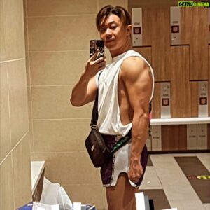 Maxi Lim Jun Liang Instagram - 喜欢大的朋友，你们在那里？💪🏻