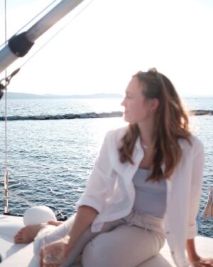 Maxime Dufour-Lapointe Instagram - Se retrouver en famille en voilier, c’est revivre toute la magie des étés de notre enfance ! ⛵️✨